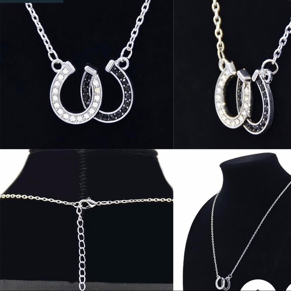 Horse shoe necklace🐎🐎 - Picture 3 of 4